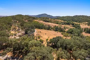 160 Woodlands Dr SE, Healdsburg, CA 95448 - Photo 5