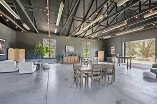 13414 Chalk Hill Rd, Healdsburg, CA 95448 - Photo 23