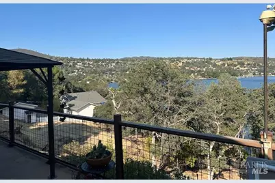 17186 Knollview Drive, Hidden Valley Lake, CA 95467 - Photo 3