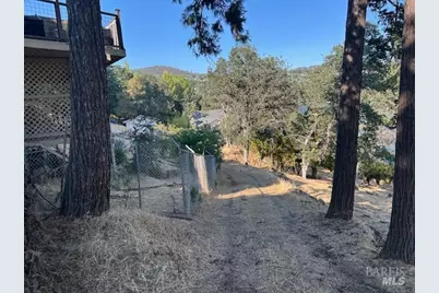 17186 Knollview Drive, Hidden Valley Lake, CA 95467 - Photo 11