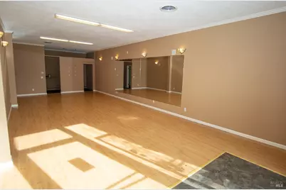 1570 4th Street, San Rafael, CA 94901 - Photo 5