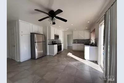 1031 Suffolk Way, Fairfield, CA 94533 - Photo 7