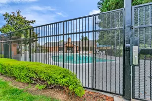 8201 Camino Colegio, Rohnert Park, CA 94928 - Photo 27