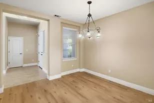 425 Dawson Creek Dr, Fairfield, CA 94534 - Photo 17