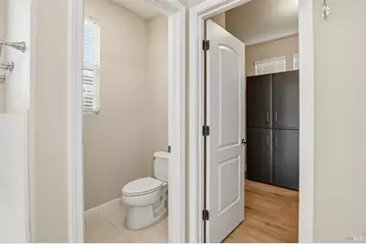 425 Dawson Creek Drive, Fairfield, CA 94534 - Photo 33