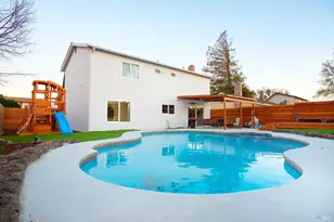 1210 Humphrey Dr, Suisun City, CA 94585 - Photo 7