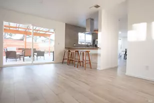 1210 Humphrey Dr, Suisun City, CA 94585 - Photo 5