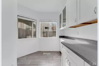 135 Koch Road, Corte Madera, CA 94925 - Photo 17