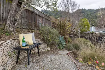 55 Las Casas Drive, San Rafael, CA 94901 - Photo 57