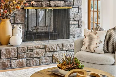 55 Las Casas Drive, San Rafael, CA 94901 - Photo 9