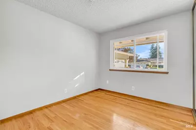 737 Linwood Street, Vacaville, CA 95688 - Photo 43