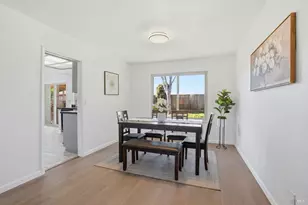 2100 Larchmont Cir, Fairfield, CA 94534 - Photo 17