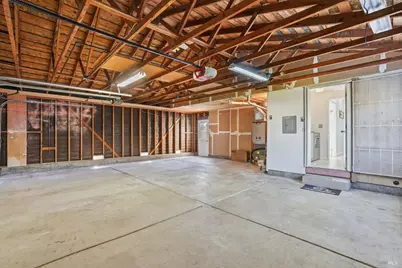 2100 Larchmont Circle, Fairfield, CA 94534 - Photo 39