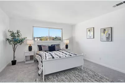 2100 Larchmont Circle, Fairfield, CA 94534 - Photo 23
