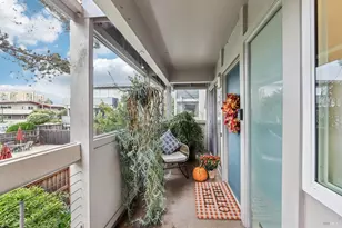 290 Via Casitas, Greenbrae, CA 94904 - Photo 7