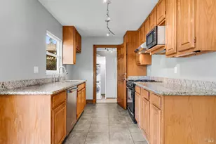 32 Jefferson Ave, San Rafael, CA 94903 - Photo 17