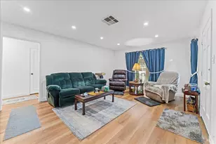 471 Roosevelt St, Napa, CA 94558 - Photo 9