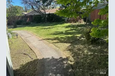 1411 Klamath Drive, Suisun City, CA 94585 - Photo 25