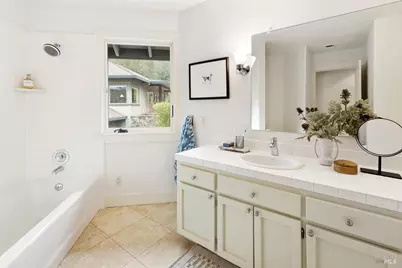 330 Chiquita Road, Healdsburg, CA 95448 - Photo 49