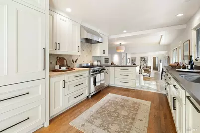 330 Chiquita Road, Healdsburg, CA 95448 - Photo 11