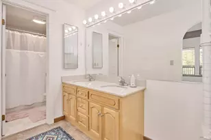 166 Professional Center Pkwy, San Rafael, CA 94903 - Photo 11