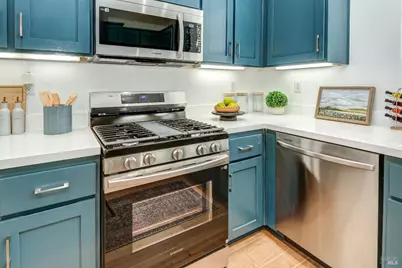 1652 Glenmore Drive, Fairfield, CA 94533 - Photo 11