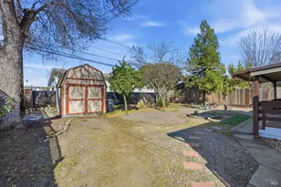 1316 Empire St, Fairfield, CA 94533 - Photo 27