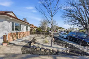 1316 Empire St, Fairfield, CA 94533 - Photo 3