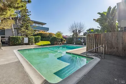 320 Via Casitas, Greenbrae, CA 94904 - Photo 33