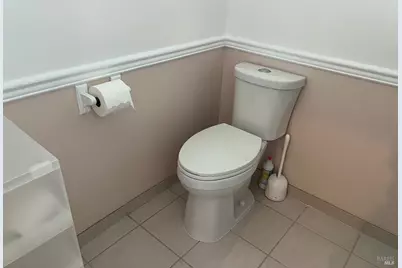 660 Berkshire Drive, Dixon, CA 95620 - Photo 11