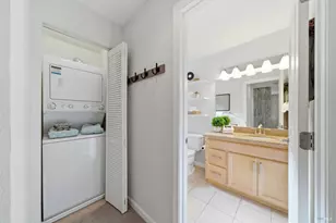 202 Foss Creek Cir, Healdsburg, CA 95448 - Photo 17
