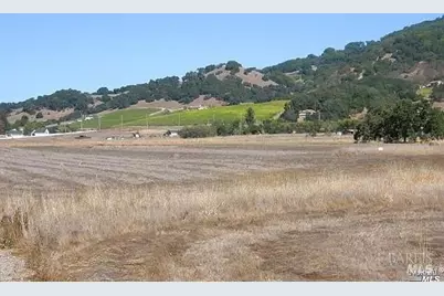 585 Hunter Lane, Santa Rosa, CA 95404 - Photo 1