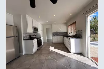 1031 Suffolk Way, Fairfield, CA 94533 - Photo 5