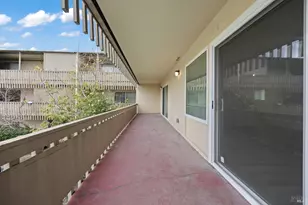 260 Merrydale Rd, San Rafael, CA 94903 - Photo 11