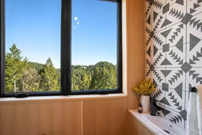 18200 Sweetwater Springs Road, Guerneville, CA 95446 - Photo 21