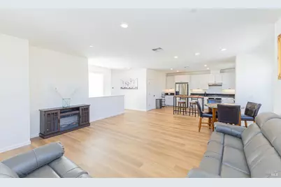 585 Sapphire Street, Petaluma, CA 94952 - Photo 21