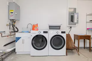 585 Sapphire St, Petaluma, CA 94952 - Photo 43