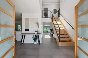 27 Lagoon Rd, San Rafael, CA 94901 - Photo 3