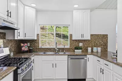 193 Sunrise Way, Vallejo, CA 94591 - Photo 15