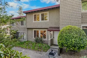 202 Albion Ct, Novato, CA 94947 - Photo 1