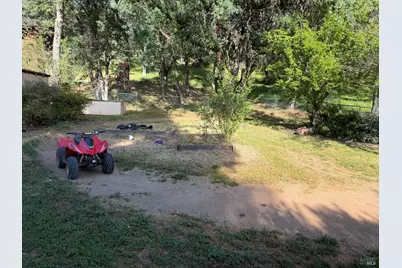 18670 Maple Leaf Court, Hidden Valley Lake, CA 95467 - Photo 3