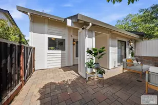 6 Village Ct, San Rafael, CA 94903 - Photo 5