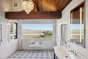 160 Crest Rd, Novato, CA 94945 - Photo 59