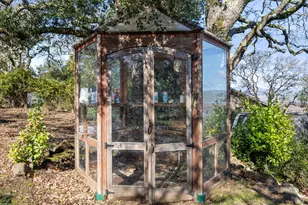 160 Crest Rd, Novato, CA 94945 - Photo 81