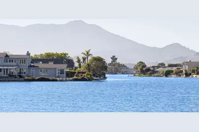 19 Peninsula Road, Belvedere, CA 94920 - Photo 21