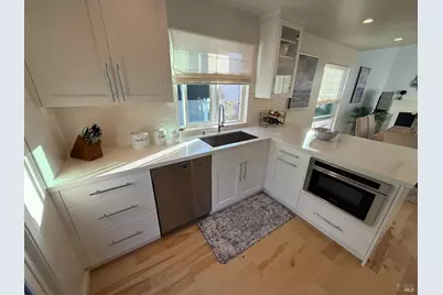 43 Marin Avenue, Sausalito, CA 94965 - Photo 3