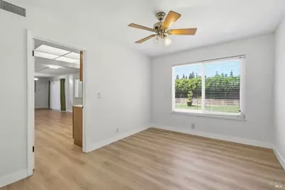 438 Royal Oaks Drive, Vacaville, CA 95687 - Photo 15