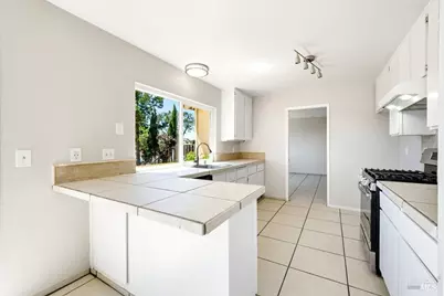 242 Dundee Way, Benicia, CA 94510 - Photo 27