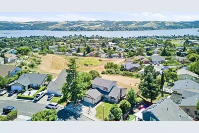 242 Dundee Way, Benicia, CA 94510 - Photo 79