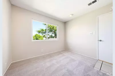 242 Dundee Way, Benicia, CA 94510 - Photo 55